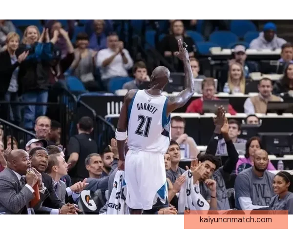 森林狼官方宣布加内特时隔8年重返标靶中心 26-27赛季退役21号球衣